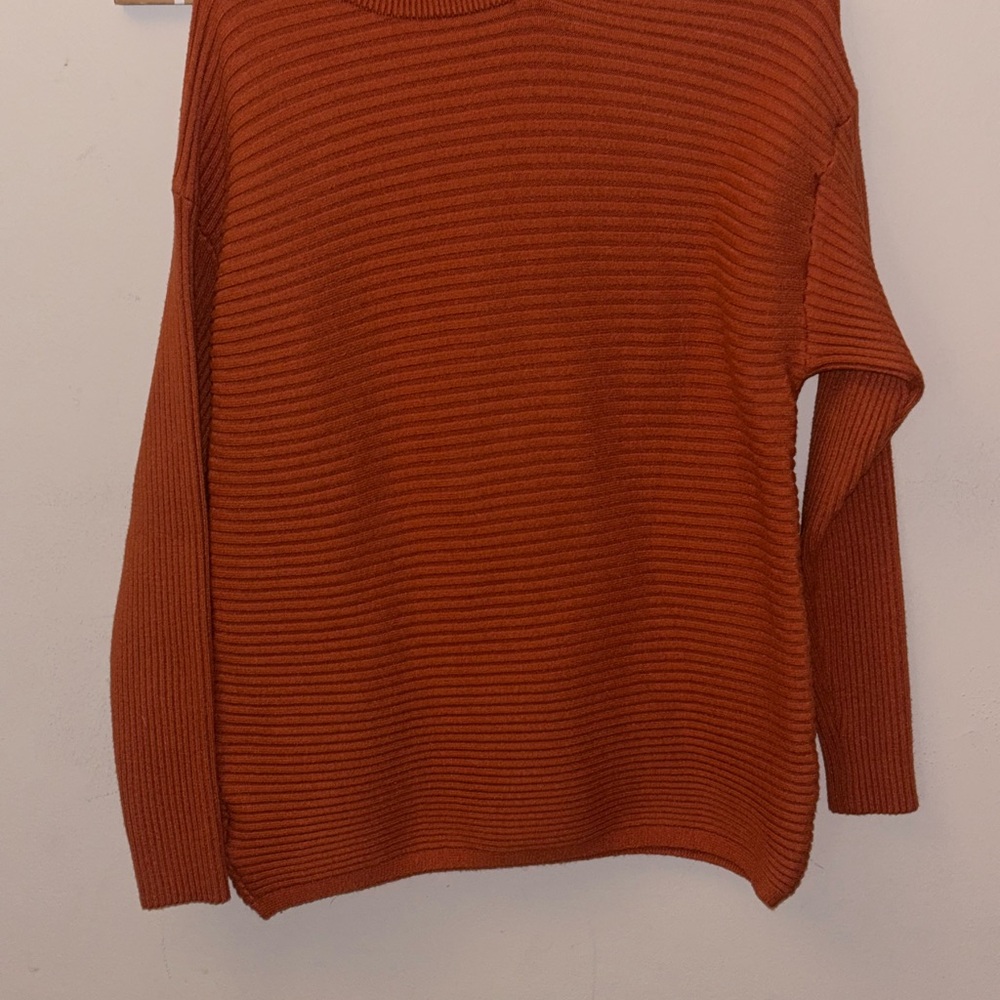 Elegant Off-Shoulder Rust Sweater